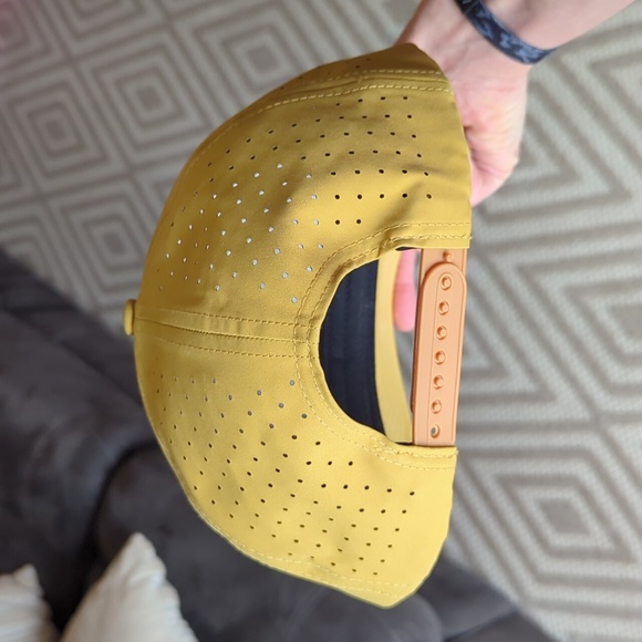 Snapback Golf hat - Picture 3 of 5